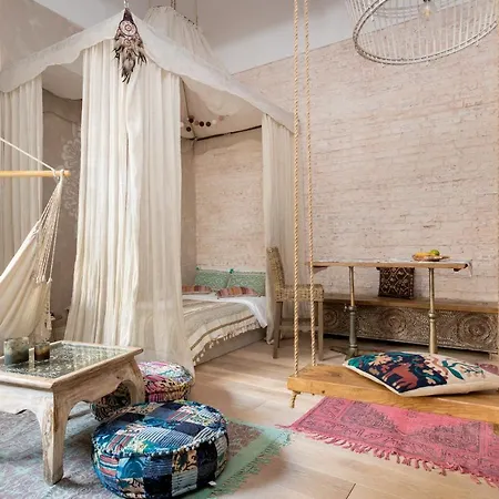 Bohemian Hideaway Apartment *