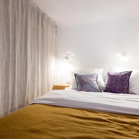 Bohemian Hideaway דירה