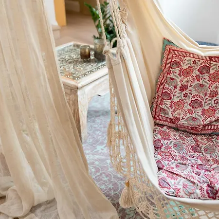 Bohemian Hideaway דירה ורשה